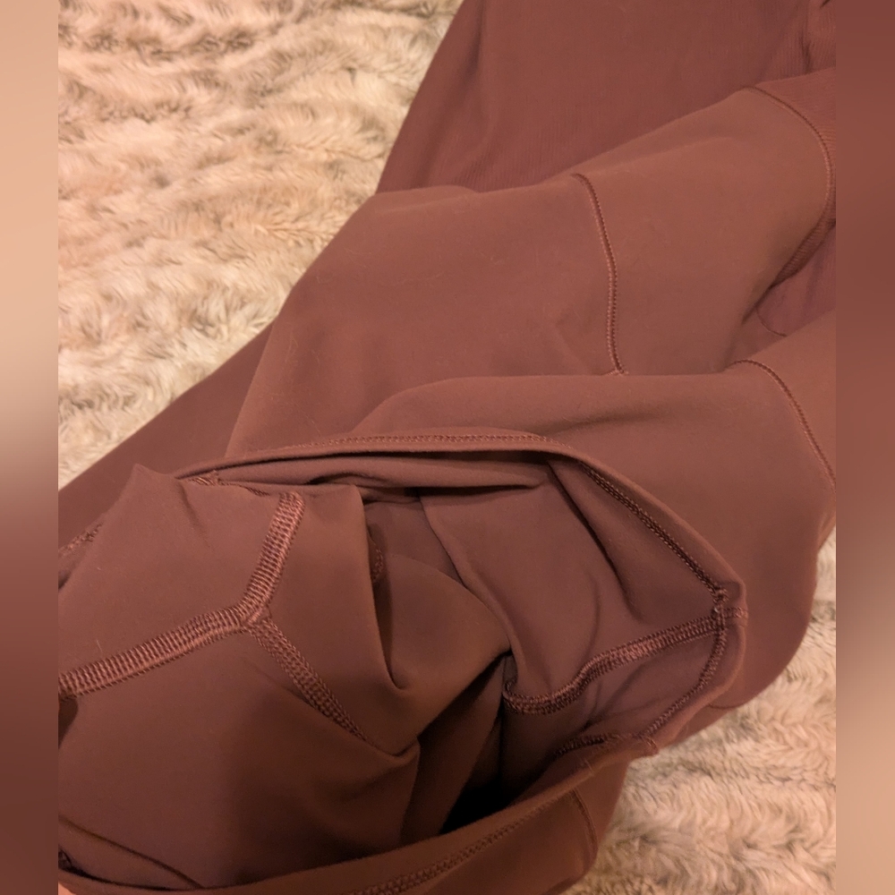 Vuori Fitness Romper - Mauve - XL - Like New - Picture 9 of 12